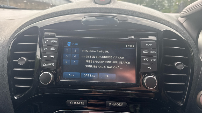 Nissan Juke 1.6 N-Connecta 5dr Xtronic Petrol Hatchback